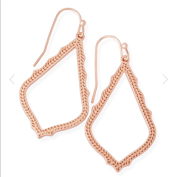 Kendra Scott Jewelry - Kendra Scott “Sophia” Rose Gold Earrings